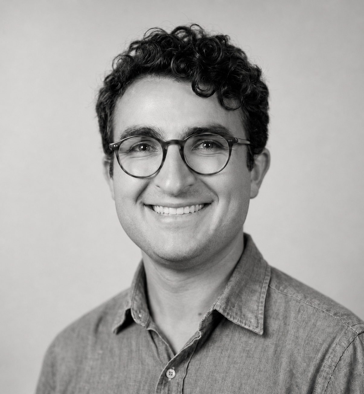 Warm monochrome portrait of Olivier L. Bernard